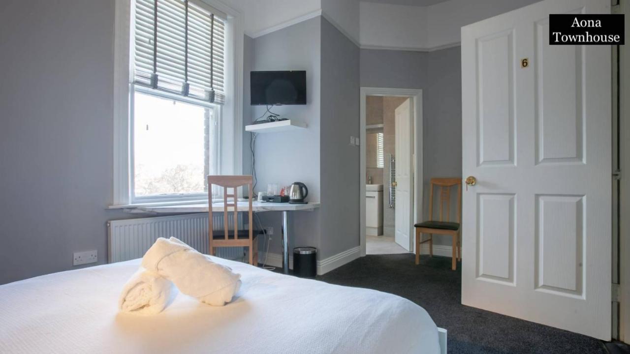 Aona Townhouse